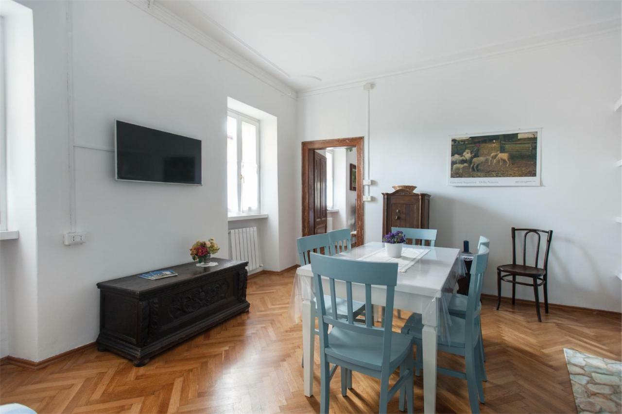 Apartamento Dimora Storica Caproni Arco Exterior foto
