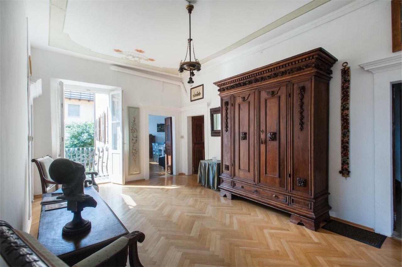 Apartamento Dimora Storica Caproni Arco Exterior foto