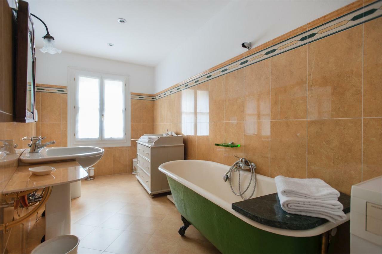 Apartamento Dimora Storica Caproni Arco Exterior foto